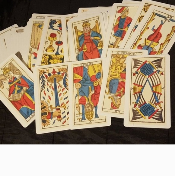 Tarot Card Book and Card Set 90's - Picture 3 of 3